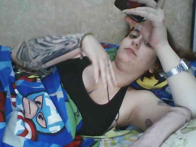 Hotredhead01 webcam