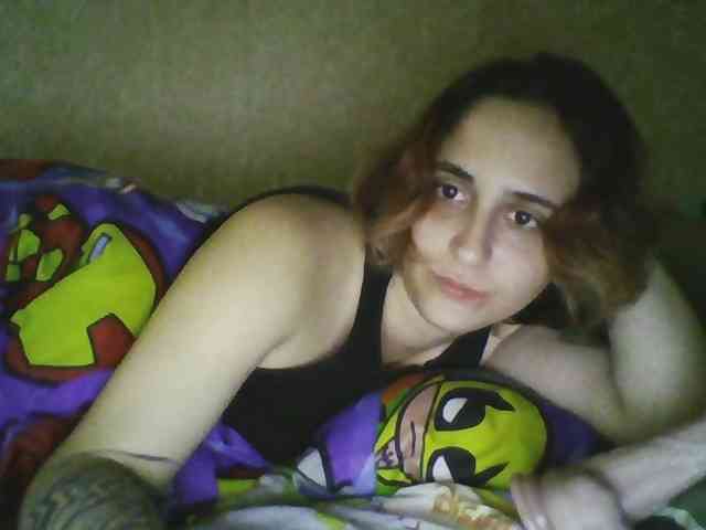 Hotredhead01 webcam