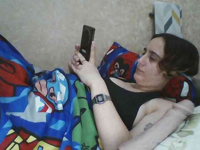 Hotredhead01 webcam