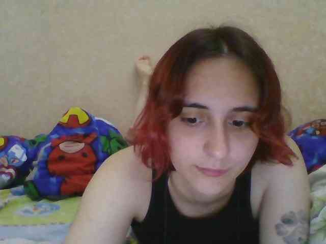 Hotredhead01 webcam