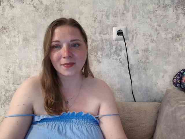 Modella: helloXpussy