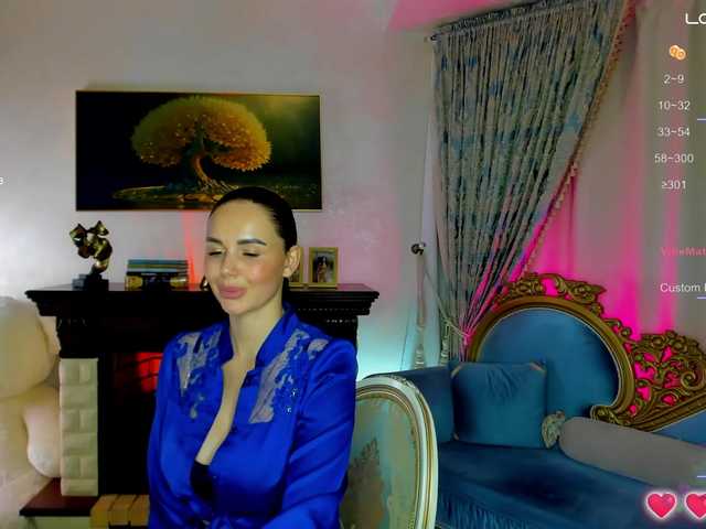 le modèle BlackMamba6969 est en webcam porno dans un show sur le site bongacams, il possède les tags suivants: White/Caucasian,Brunette,Shaved