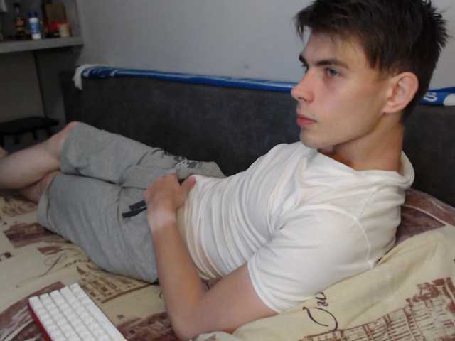 Twink-Oliver live cam preview