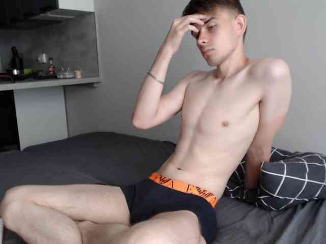 Twink-Oliver Sex Cam Show