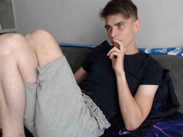 Twink-Oliver Twink-Oliver