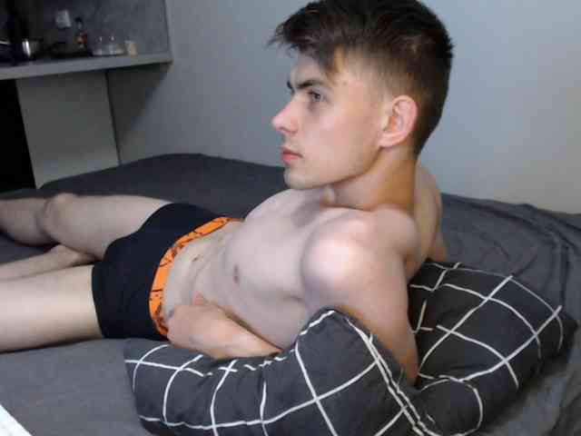 Twink-Oliver Sex Cam Show