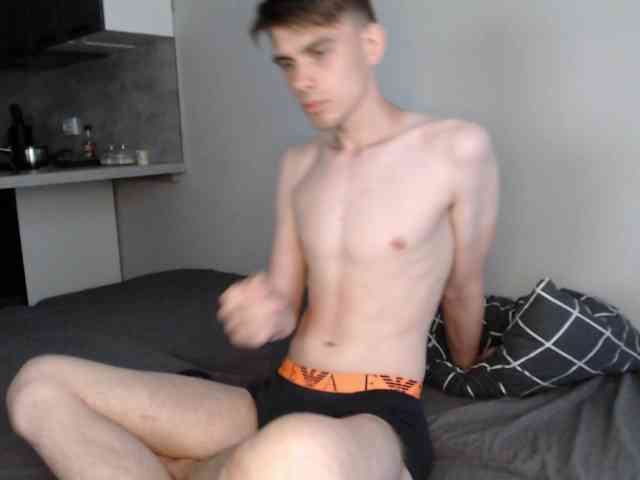 Twink-Oliver Sex Cam Show