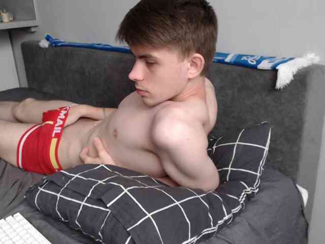 Twink-Oliver Twink-Oliver