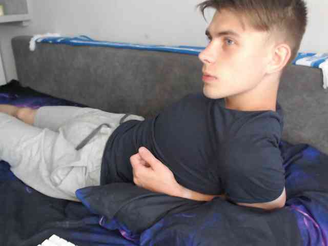 Twink-Oliver Twink-Oliver