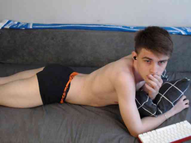 Twink-Oliver Twink-Oliver