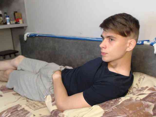 Twink-Oliver Twink-Oliver