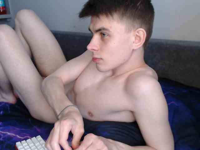 Twink-Oliver Twink-Oliver