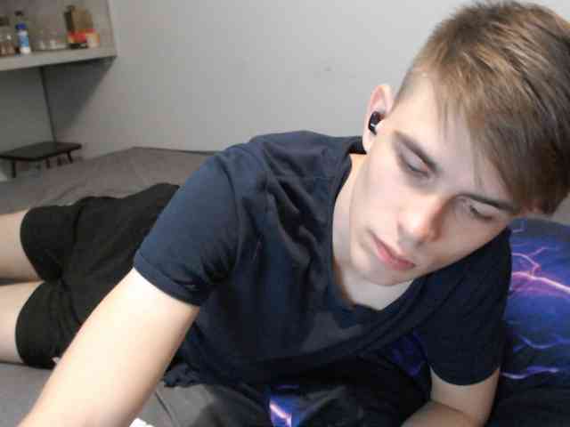 Twink-Oliver Twink-Oliver
