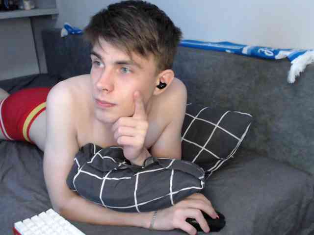 Twink-Oliver Twink-Oliver