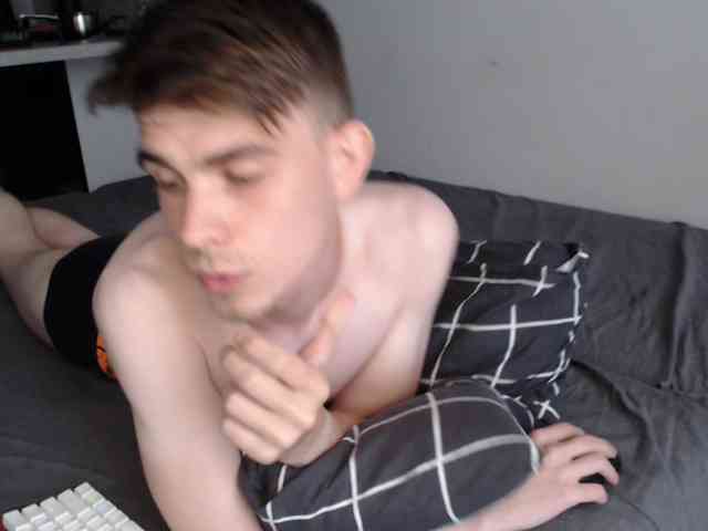 Twink-Oliver Sex Cam Show