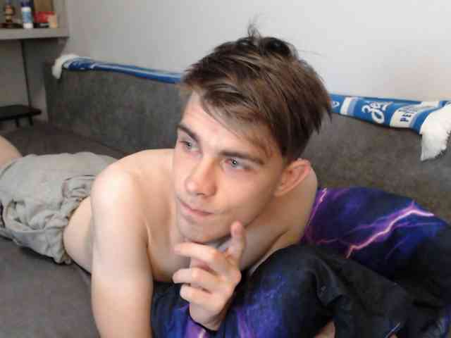Twink-Oliver Twink-Oliver