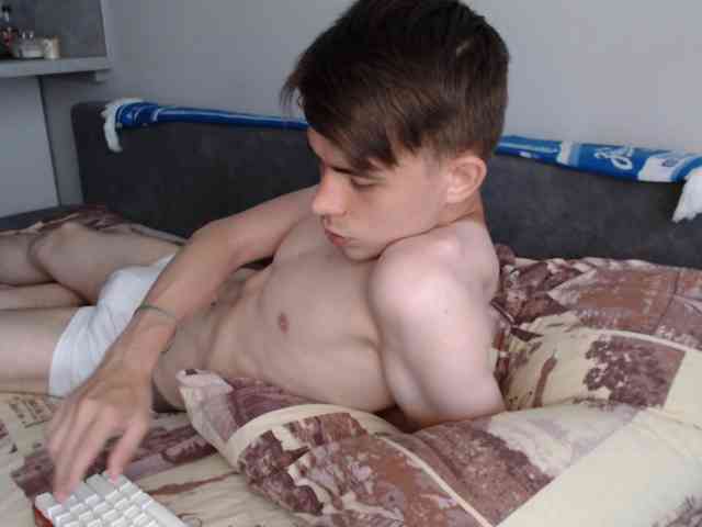 Twink-Oliver Twink-Oliver