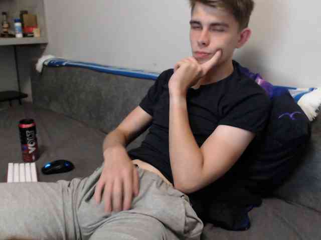Twink-Oliver Twink-Oliver