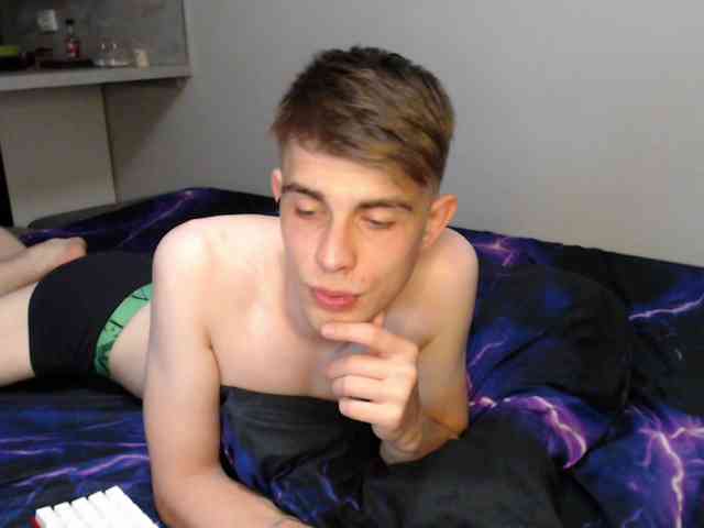 Twink-Oliver Twink-Oliver