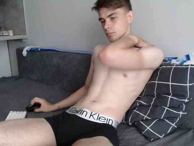 Twink-Oliver Twink-Oliver