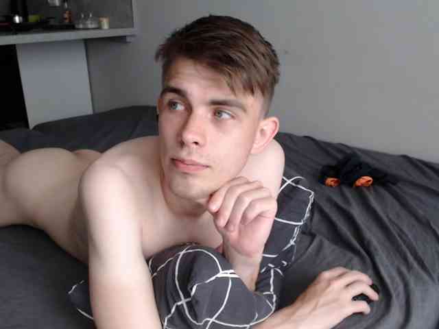 Twink-Oliver Sex Cam Show