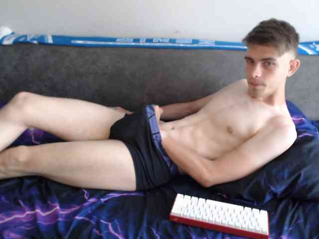 Twink-Oliver Twink-Oliver