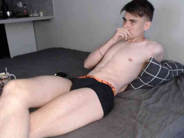 Twink-Oliver Sex Cam Show