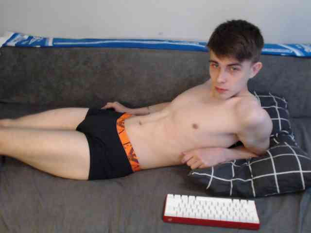Twink-Oliver Twink-Oliver
