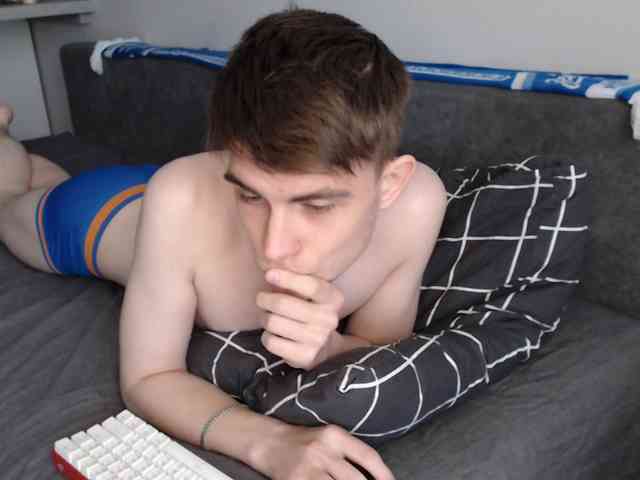 Twink-Oliver Twink-Oliver
