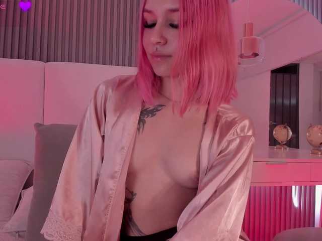  Skinnydoll1 chat room
