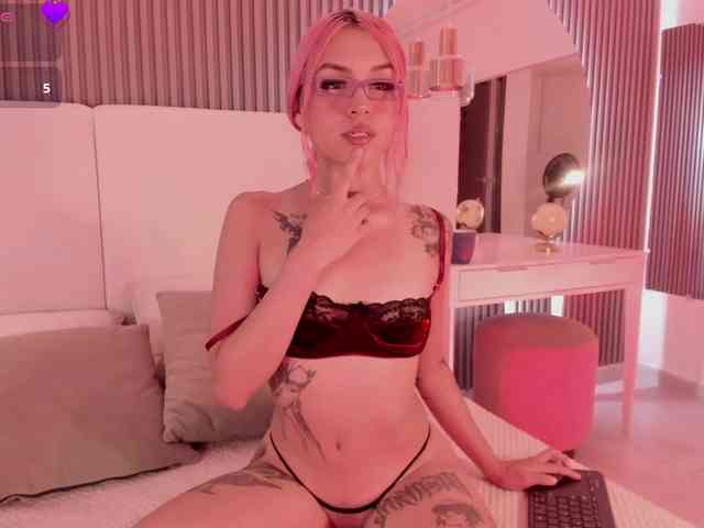Skinnydoll1