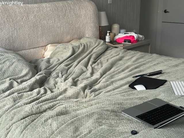 ohbabykelly live cam on BongaCams