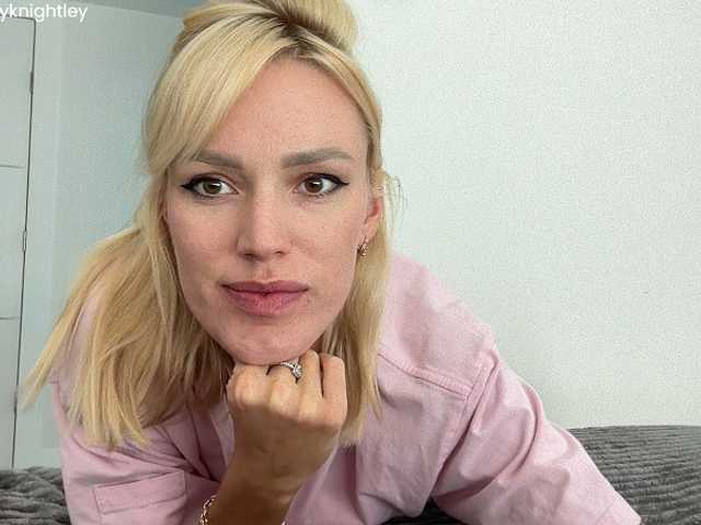 ohbabykelly live cam on BongaCams