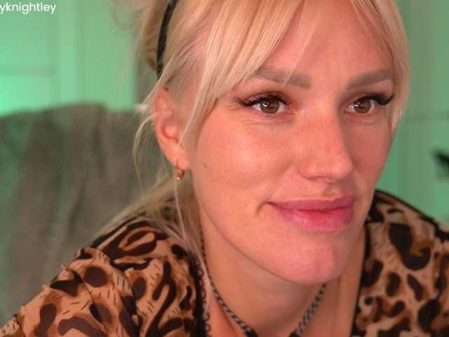 Ohbabykelly live cam