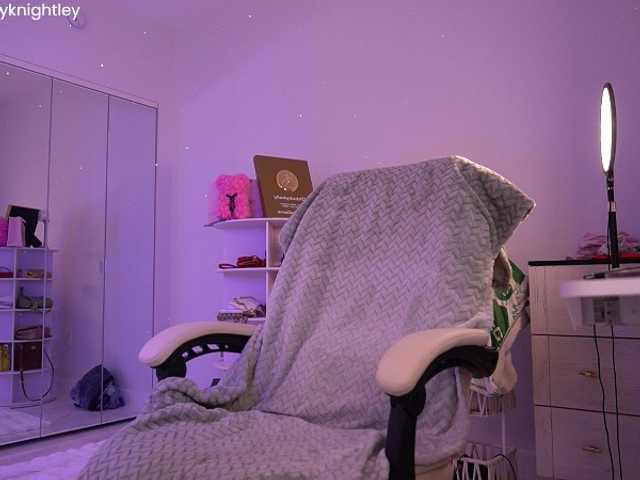 ohbabykelly live cam on BongaCams
