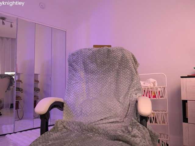 ohbabykelly live cam on BongaCams