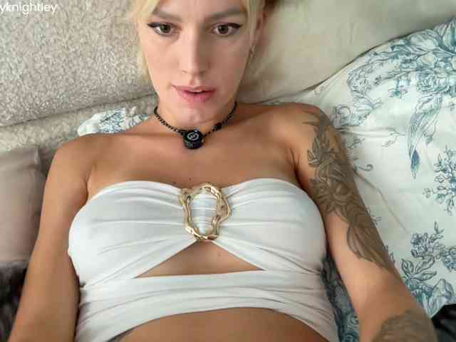 OhBabyKelly webcam