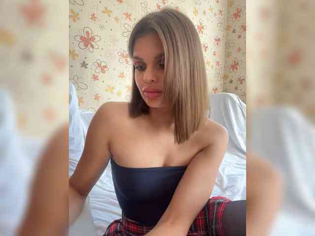 YeahMashka webcam