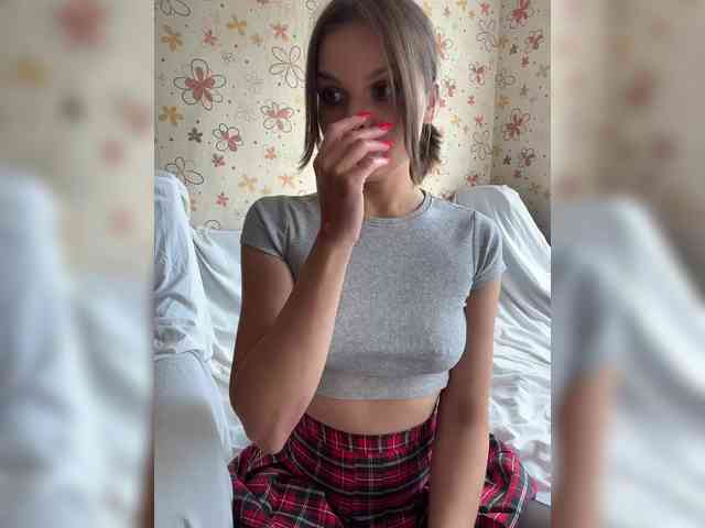 YeahMashka webcam