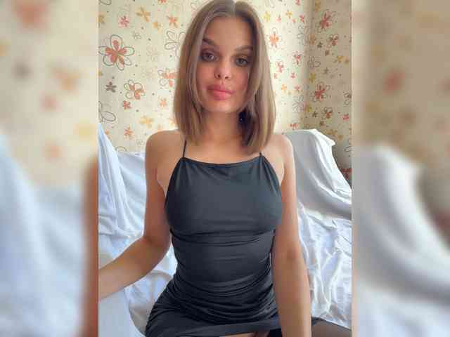 YeahMashka webcam