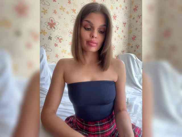 YeahMashka webcam