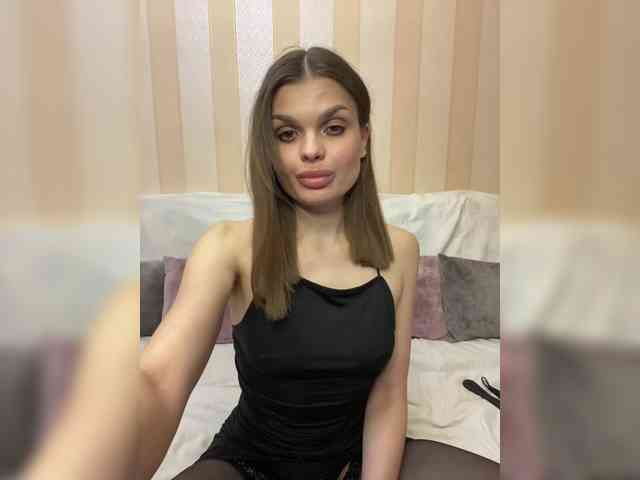 YeahMashka webcam
