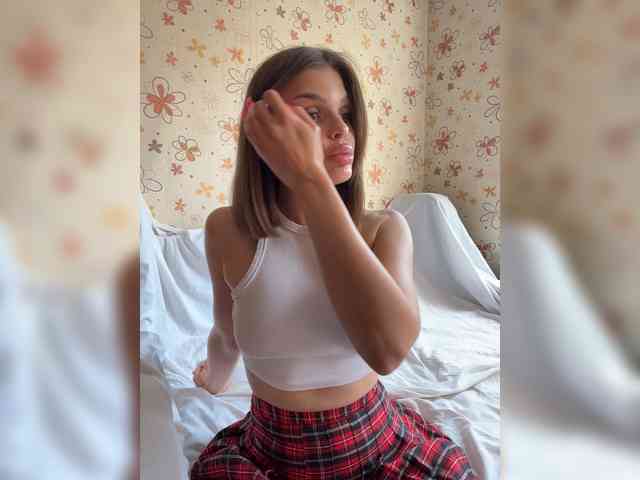 YeahMashka webcam