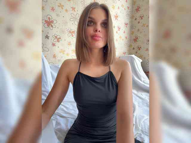 YeahMashka webcam