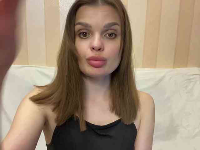 YeahMashka webcam