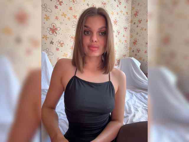 YeahMashka webcam