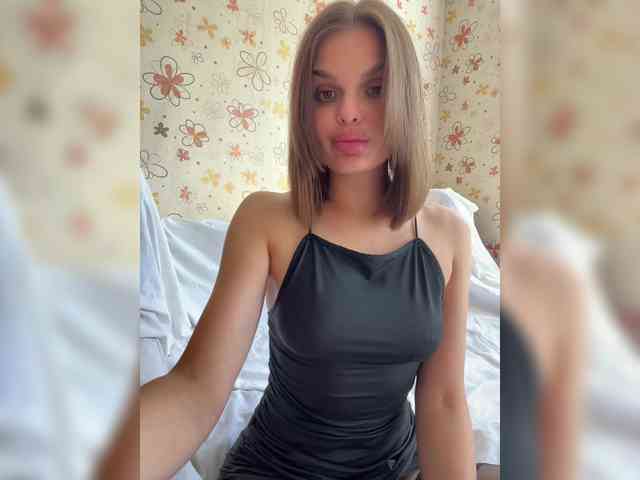 YeahMashka webcam