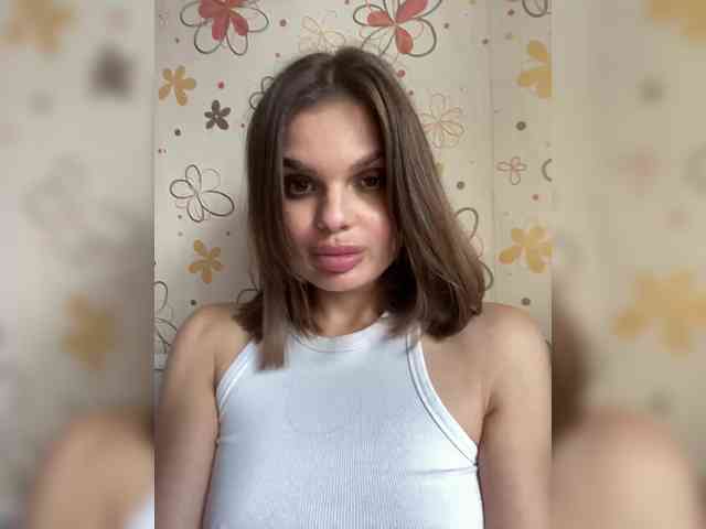 YeahMashka webcam