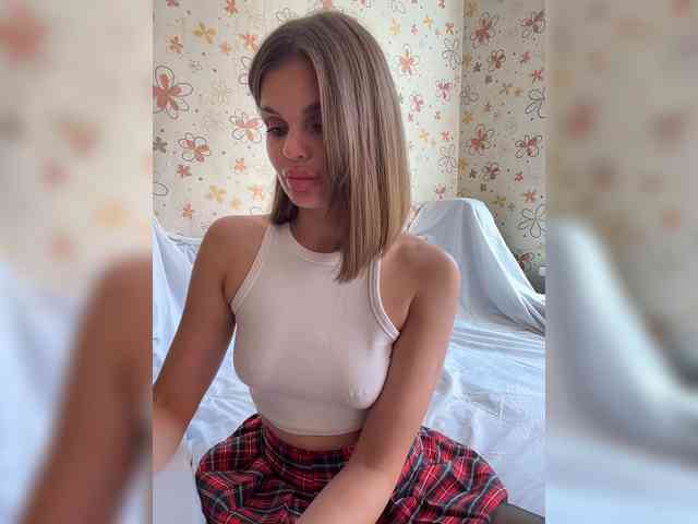 YeahMashka webcam