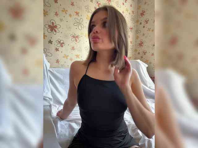 YeahMashka webcam